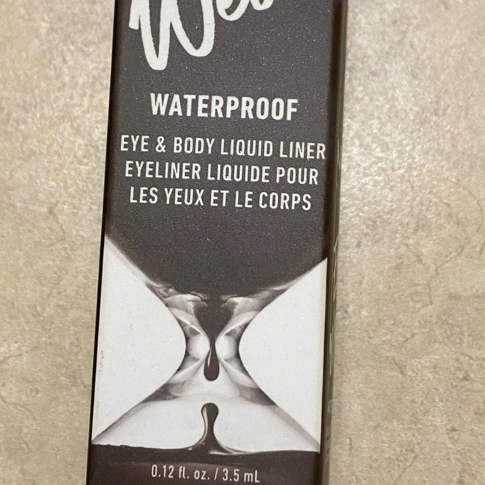NYX PROFESSIONAL MAKEUP Epic Wear Liquid Liner, Waterproof Eyeliner Brown